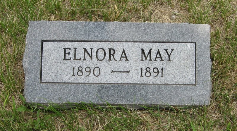 Elnora May Davis Grave Photo