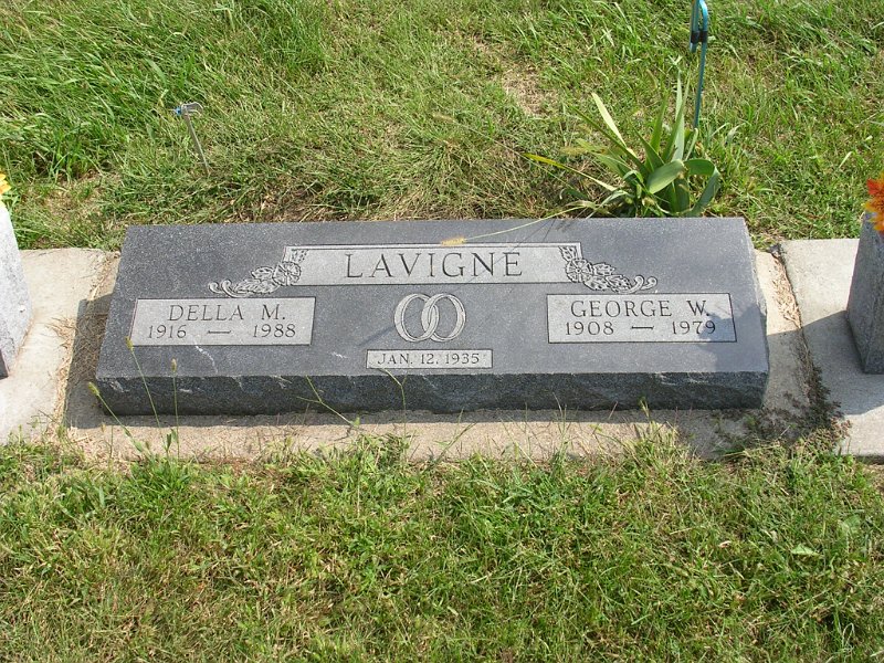 George W. Lavigne Grave Photo