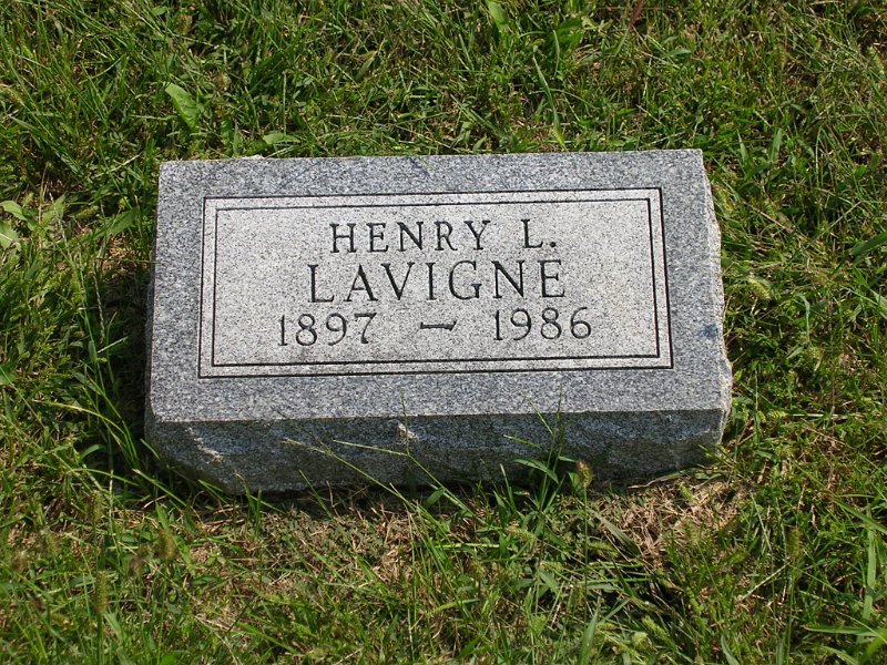 Henry L. LaVigne Grave Photo