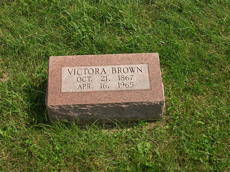 Victora Brown Grave Photo
