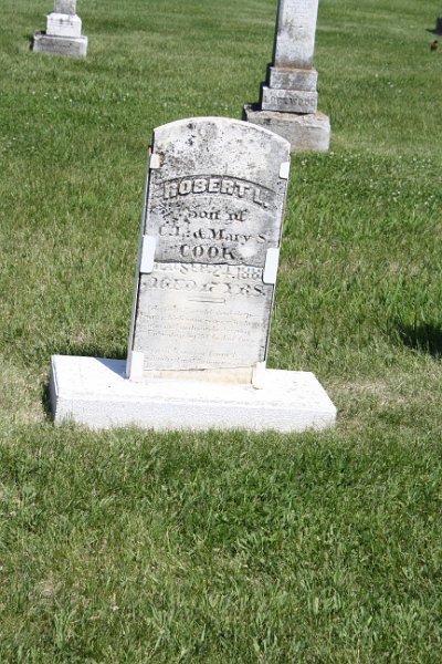 Robert L. Cook Grave Photo
