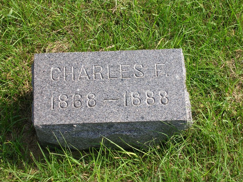 Charles F. Graham Grave Photo