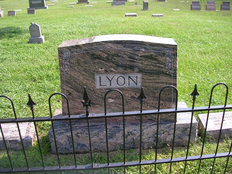 lyon-family.jpg