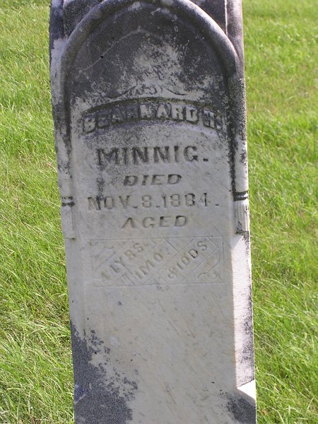 Bearnard H. Minnig Grave Photo