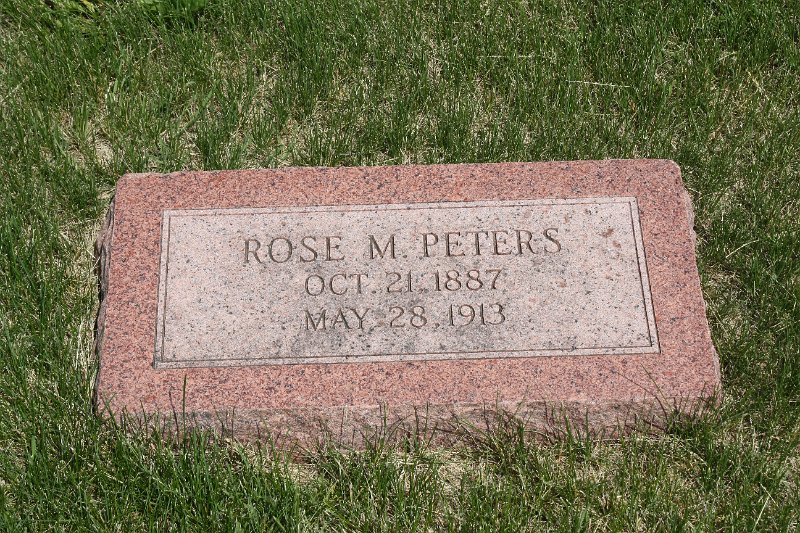 Rose M. Peters Grave Photo