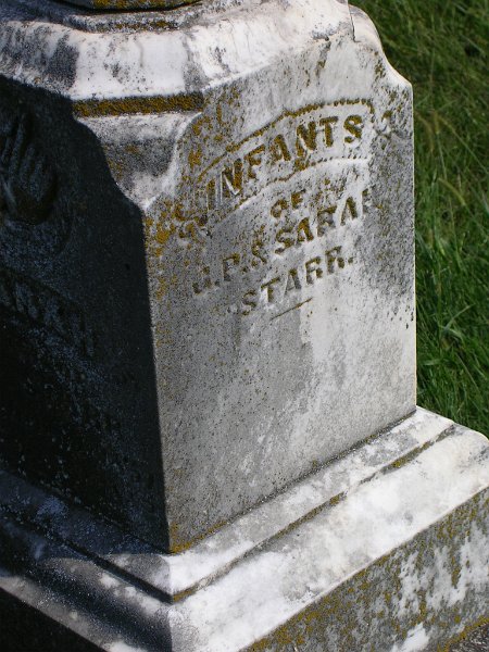 infants Starr Grave Photo